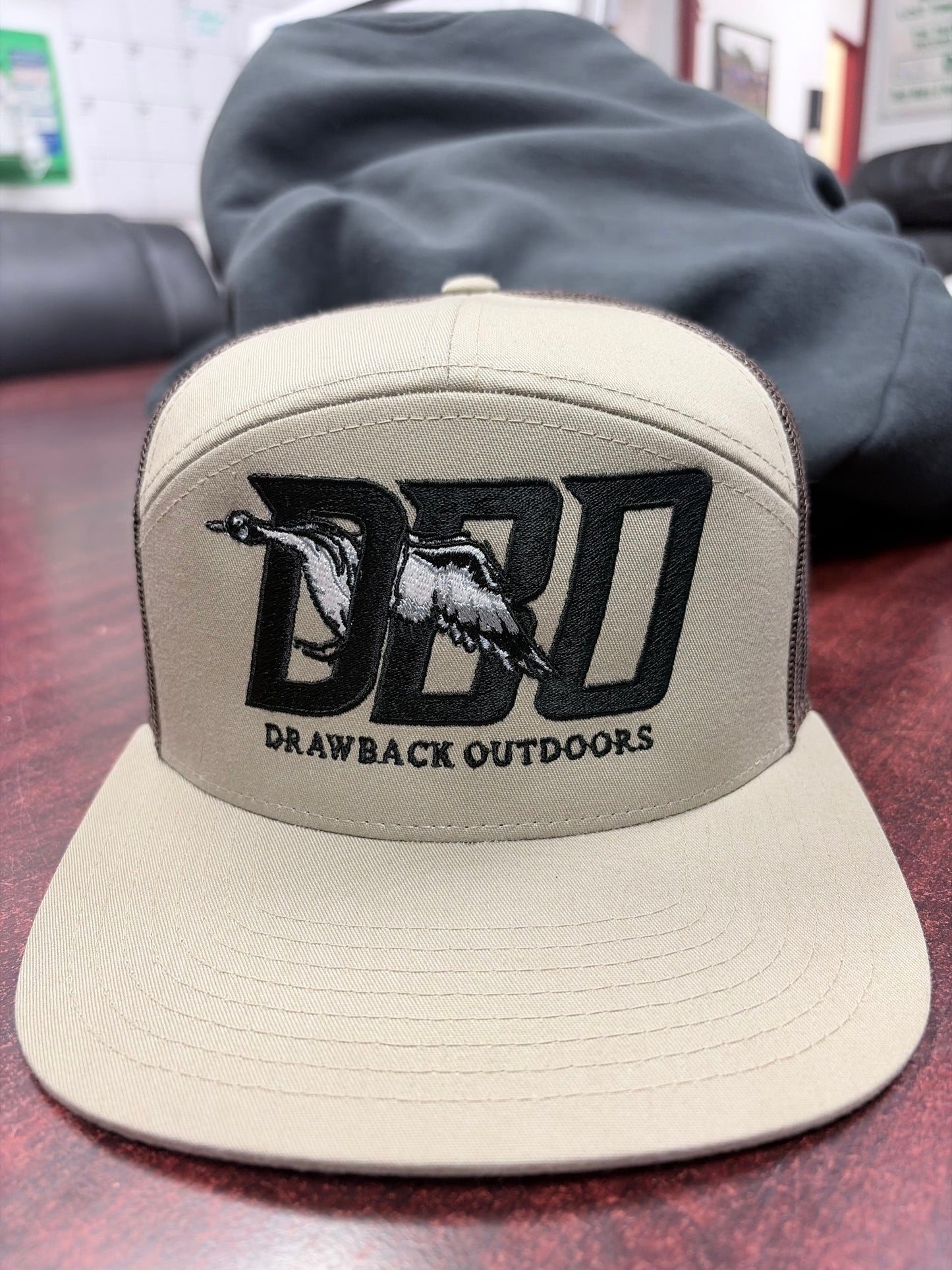 DBO duck logo 7 panel