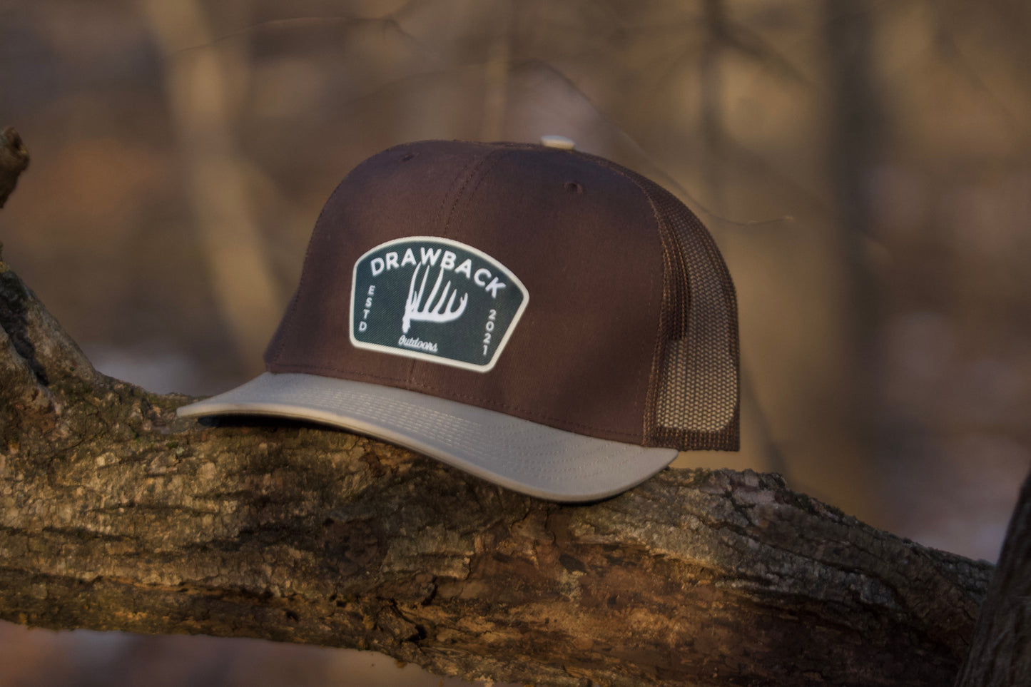 Retro whitetail antler patch hat